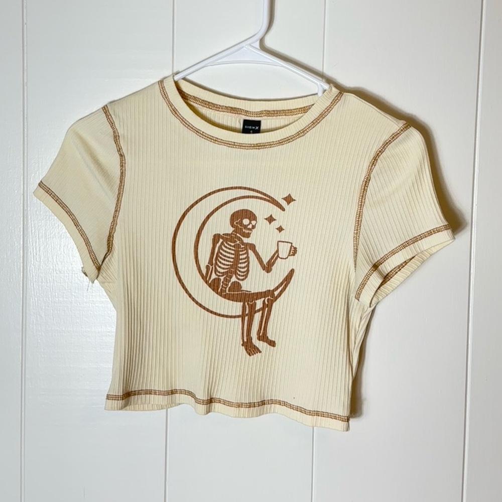 SHEIN Cream Ribbed Top with Brown Trim and Skeleton on Moon with Coffee